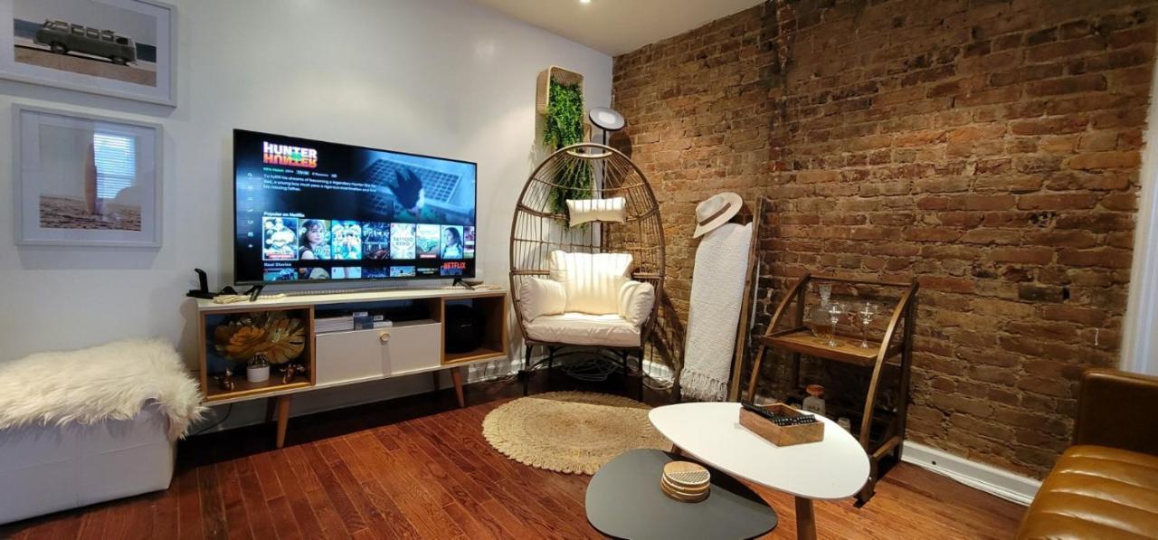 Апартаменты Luxe Brooklyn Getaway Нью-Йорк Экстерьер фото