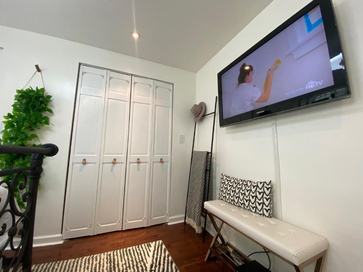 Апартаменты Luxe Brooklyn Getaway Нью-Йорк Экстерьер фото